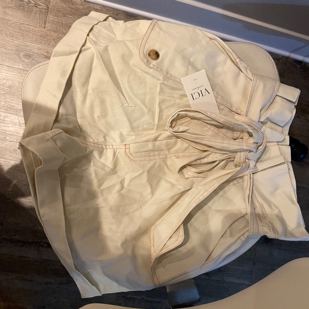 Vici Shorts